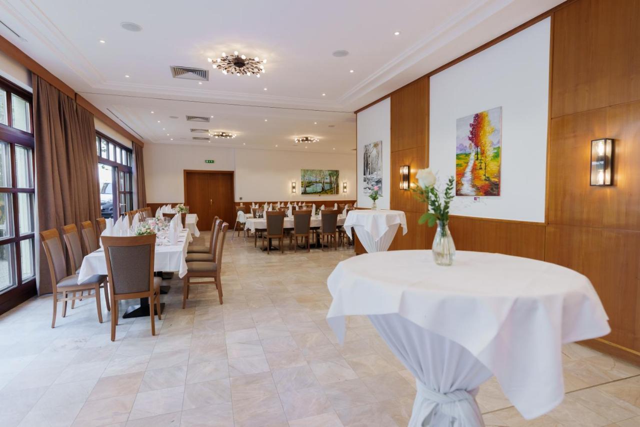 Gasthof-Restaurant Kollar Goebl Дойчландсберг Екстериор снимка