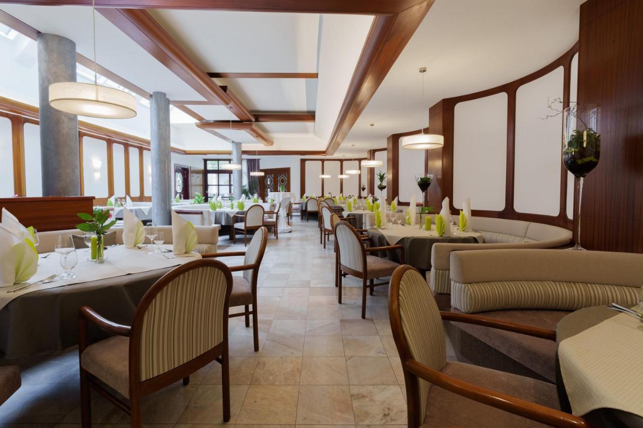 Gasthof-Restaurant Kollar Goebl Дойчландсберг Екстериор снимка